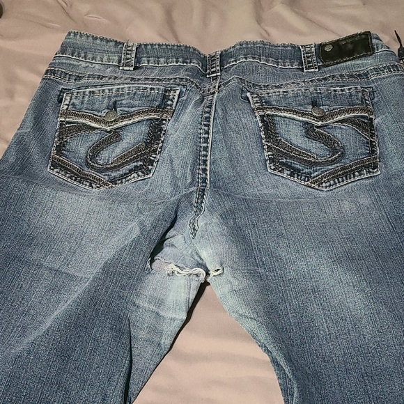 Women's Silver jeans - Picture 3 of 3